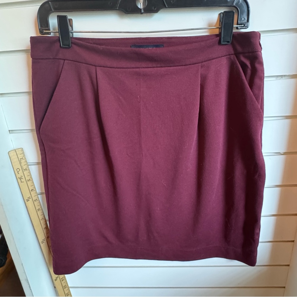 Banana Republic Knit Skirt
